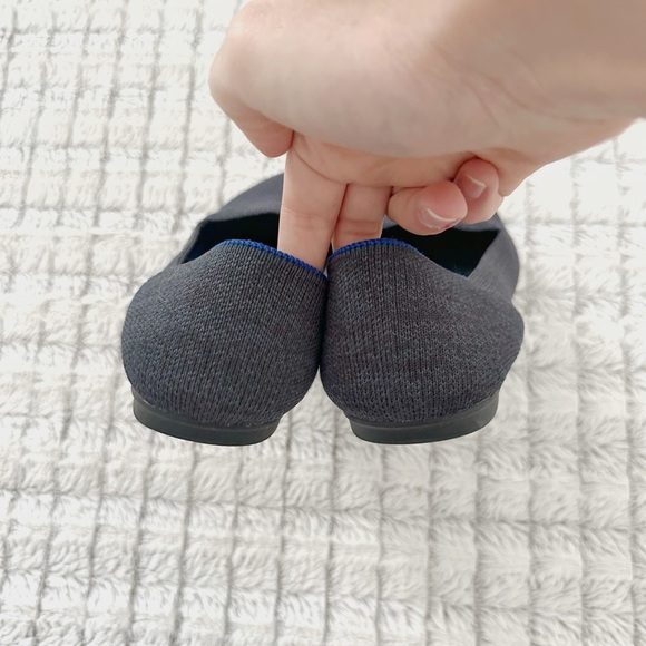 Rothy’s Retired Rare Navy Heather Loafers - Picture 4 of 6